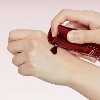 VT cosmetics - Red Booster Reedle Shot 700 30ml